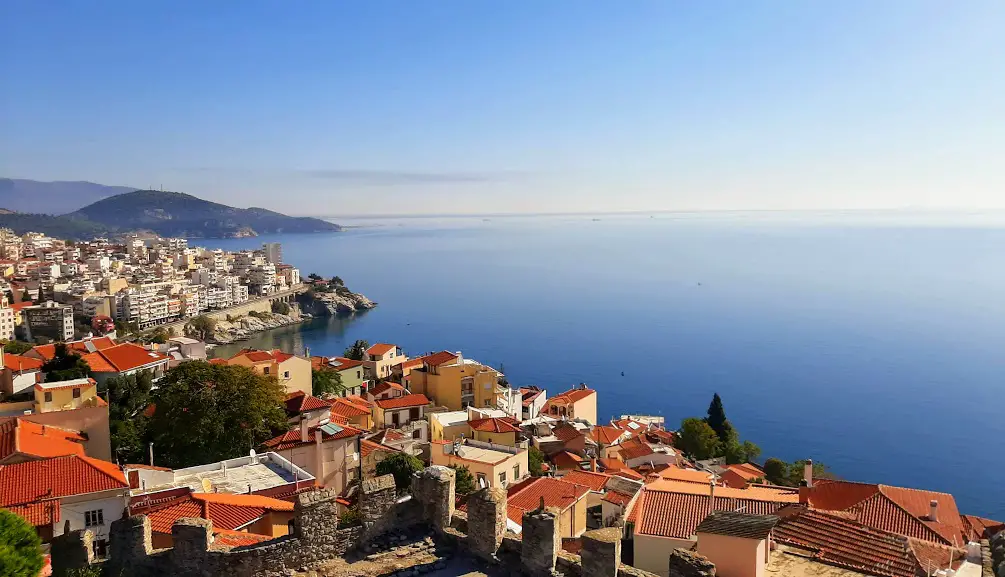 חופשה בקוואלה יוון