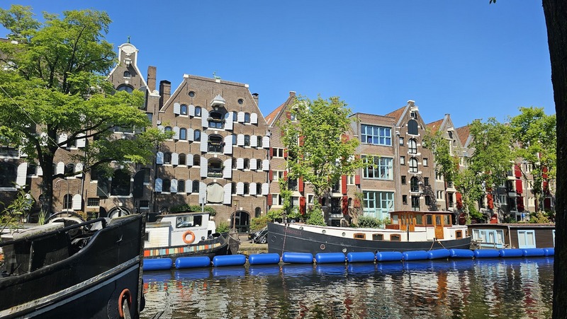 תיירות יתר באמסטרדם