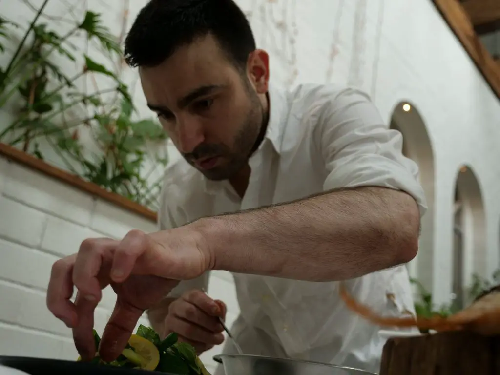 איתן דורון סיורים קולינריים בעברית במלגה